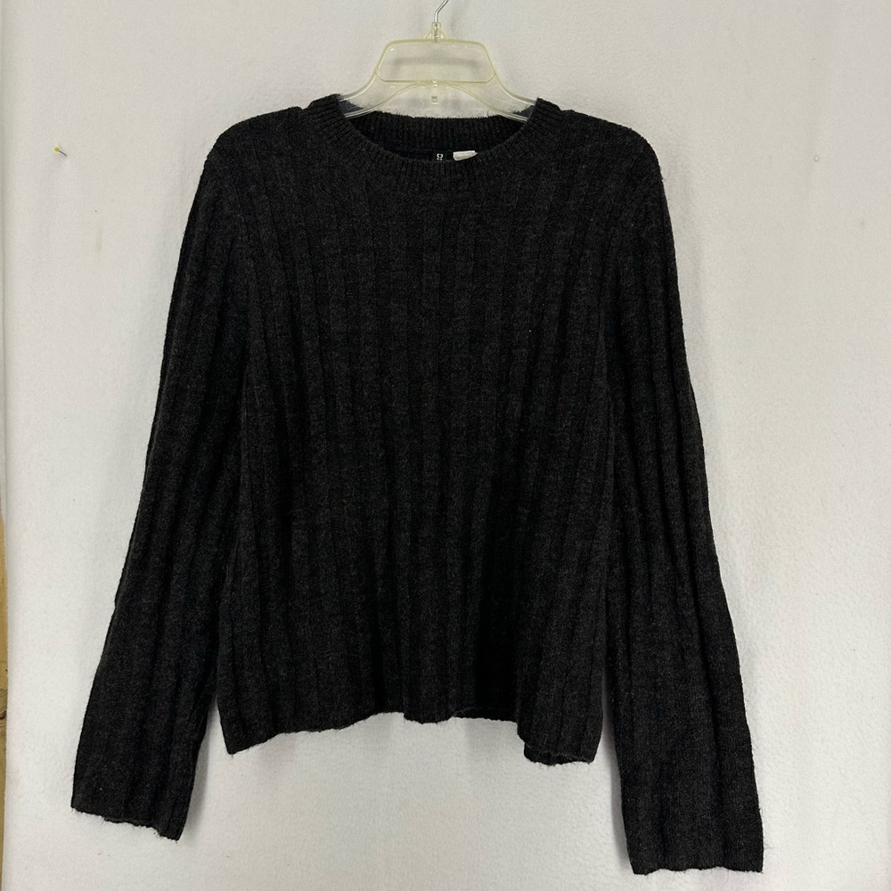 Divided H&M Long Sleeve Pullover Striped‎ Sweater Women’s Medium Gray